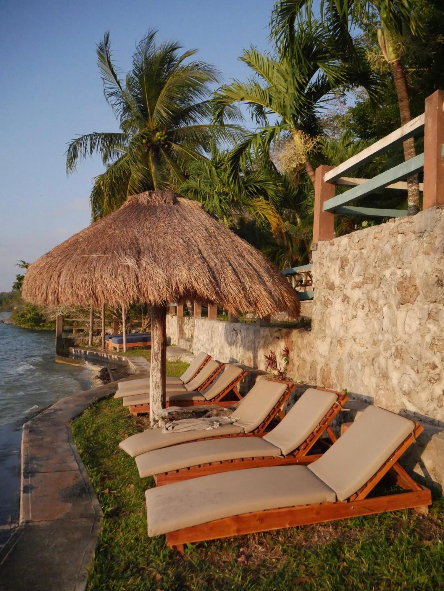 Villa Santuario Lake Front Oasis Bacalar Ngoại thất bức ảnh