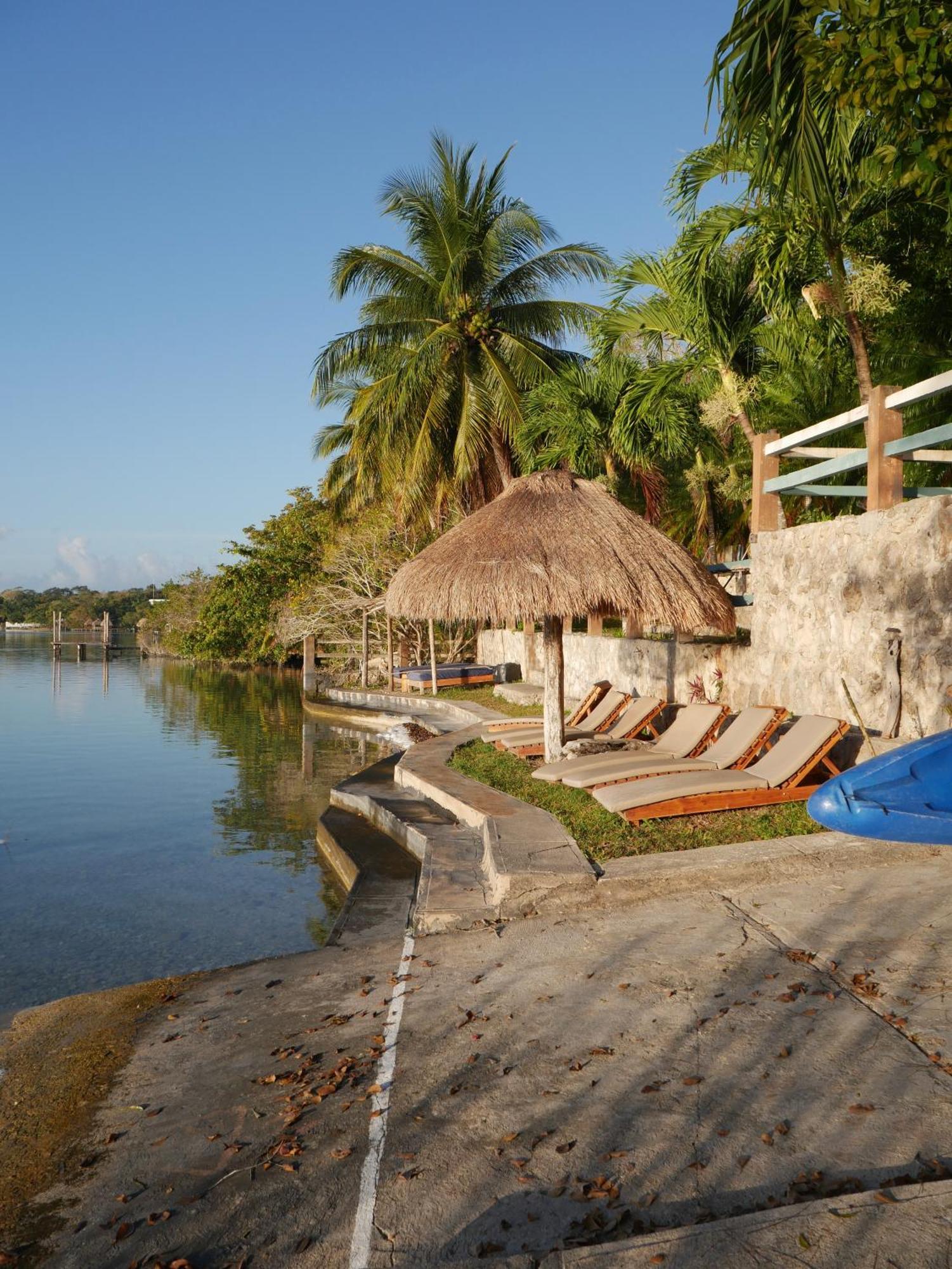 Villa Santuario Lake Front Oasis Bacalar Ngoại thất bức ảnh