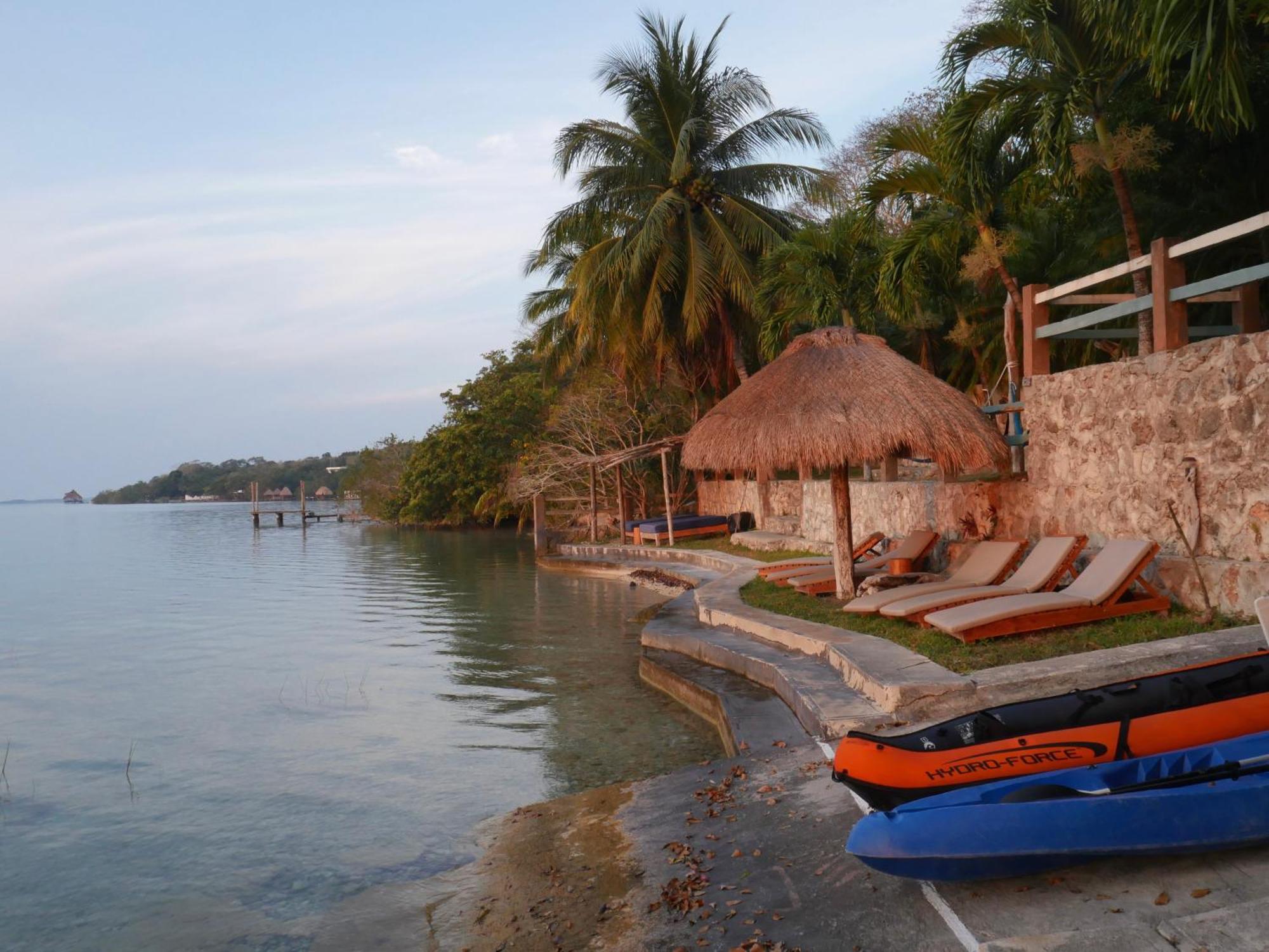 Villa Santuario Lake Front Oasis Bacalar Ngoại thất bức ảnh